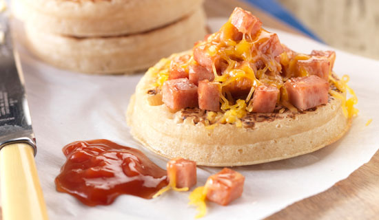 https://www.spam-uk.com/recipe/spam-and-cheese-crumpets/